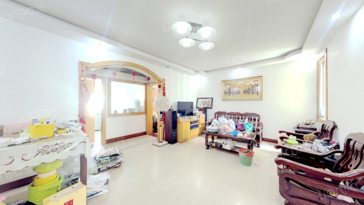 迎宾花园小区二手房实景图