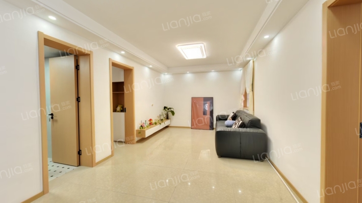 清泓花苑二手房实景图