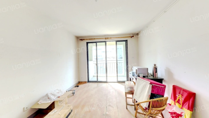 圣骊名苑二手房实景图