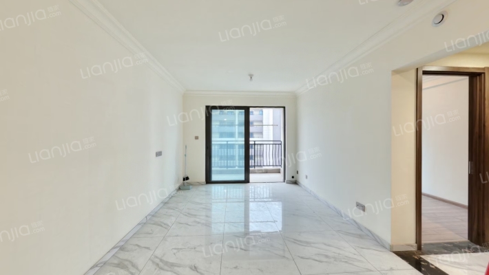 碧桂园中央公园北苑A区二手房实景图