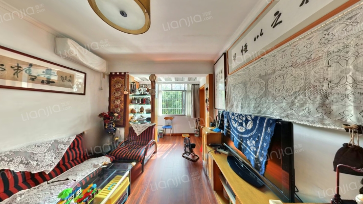 莫干山路558号二手房实景图