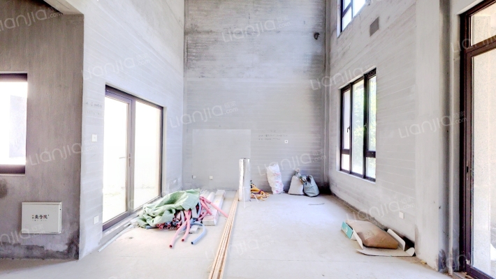 中梁壹号院雅滨苑南区二手房实景图