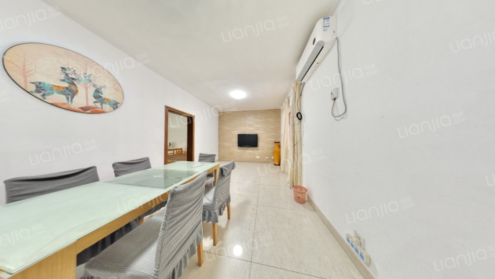 华秀大厦二手房实景图