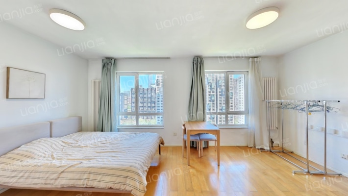 苹果社区南区二手房实景图