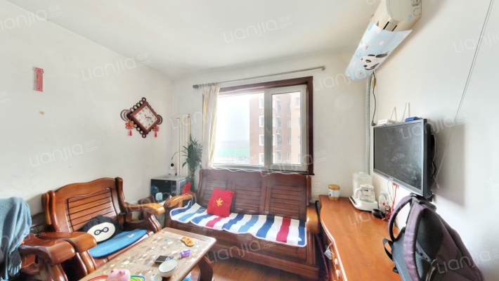 秋丽家园二手房实景图