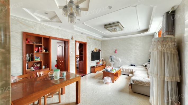 临湖社区如园二手房实景图