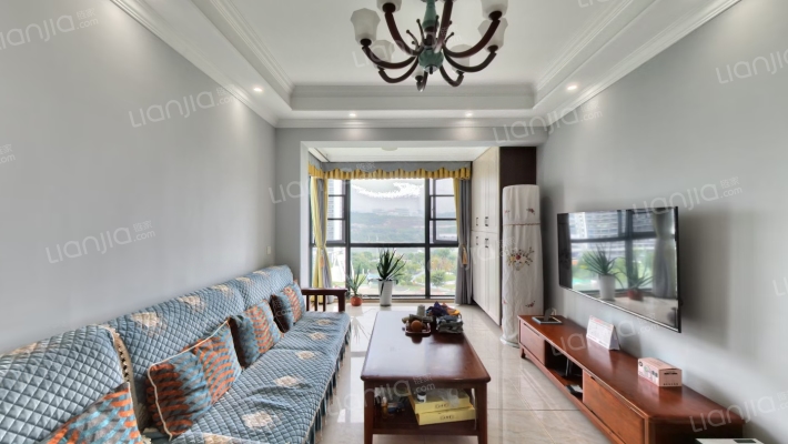 融汇半岛水晶公馆二手房实景图