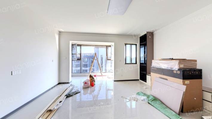 实地昆明花鹤翎二手房实景图