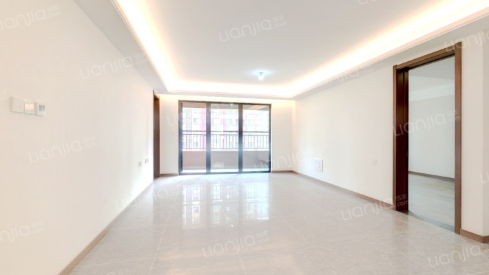 万科城二手房实景图