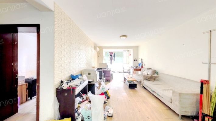 金鹰小区二手房实景图