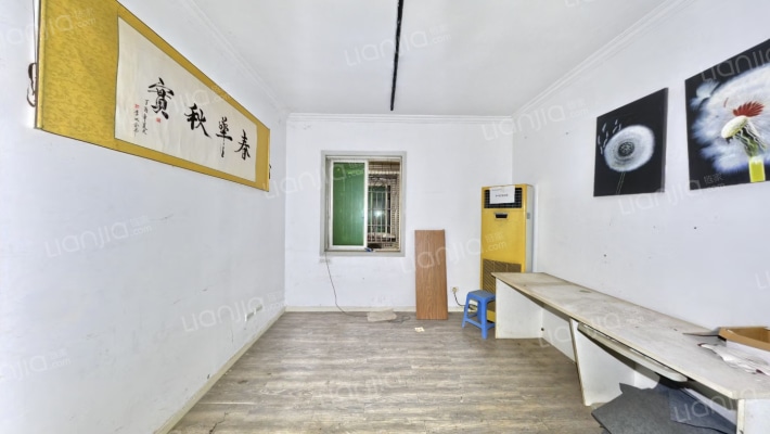 建设广场二手房实景图