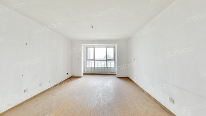 雅仕兰庭二手房实景图