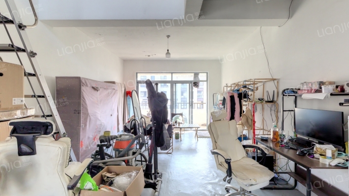 越都花园二手房实景图