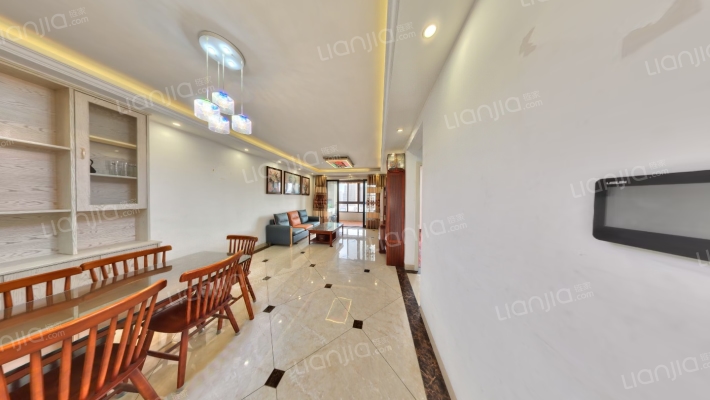 国贸春天二手房实景图