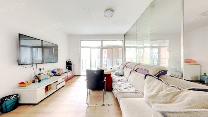 红树东方二手房实景图