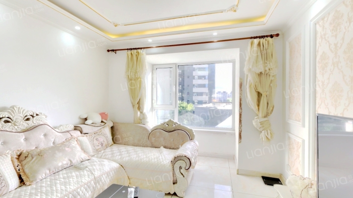 万科城C区二手房实景图