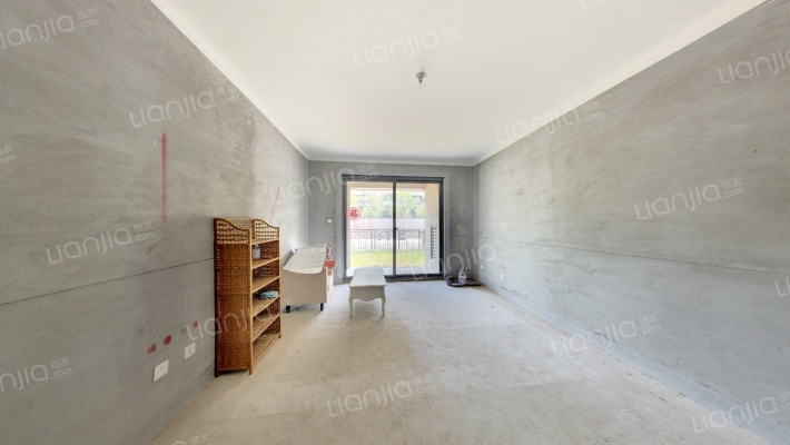 绿地香湖湾3号院二手房实景图