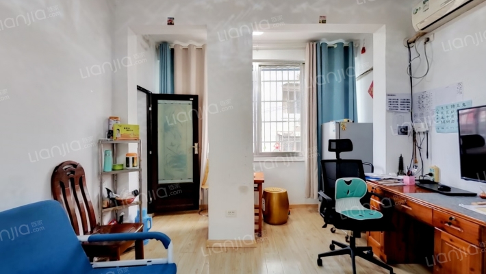 大宇客车公司宿舍二手房实景图