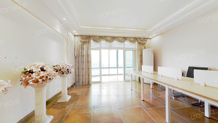 月湖景苑二手房实景图