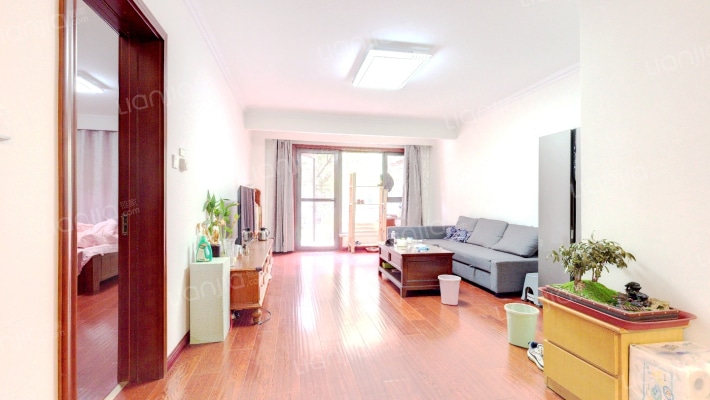 中海蓝庭二手房实景图