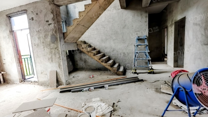 香山四季二手房实景图