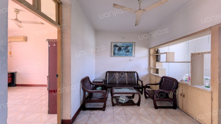 三区保健所家属院二手房实景图