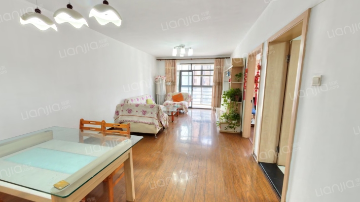 颐和湾公寓二手房实景图