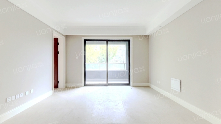 融创空港宸院二手房实景图