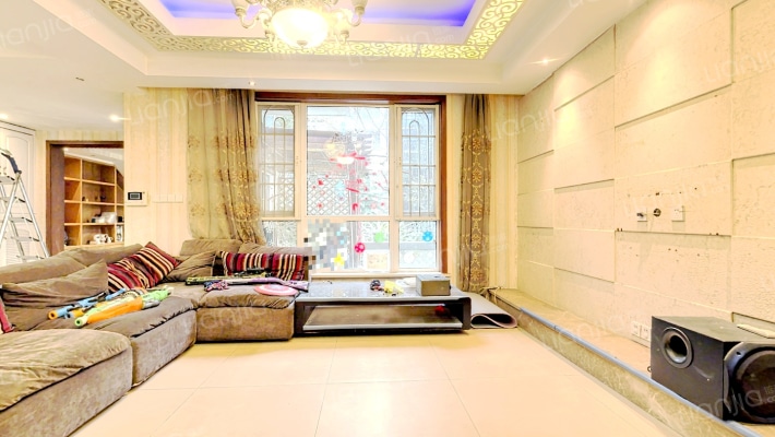 大华水映岛二手房实景图