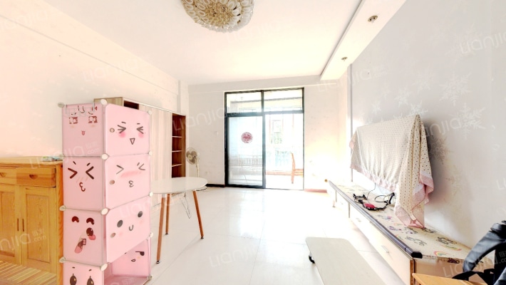 江宏世纪名苑A区二手房实景图