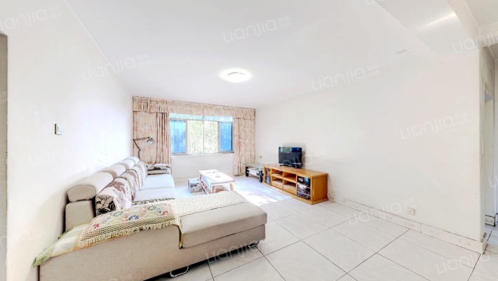 花城七中家属楼二手房实景图