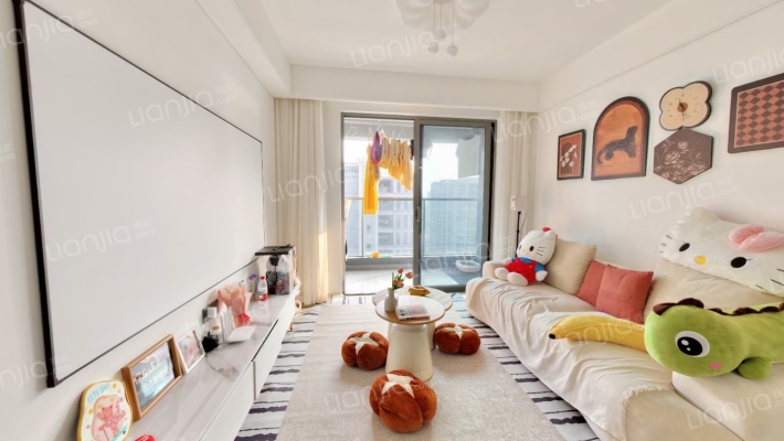 中天宸锦学府二手房实景图