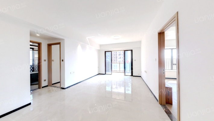 鼎峰松湖雅境二手房实景图