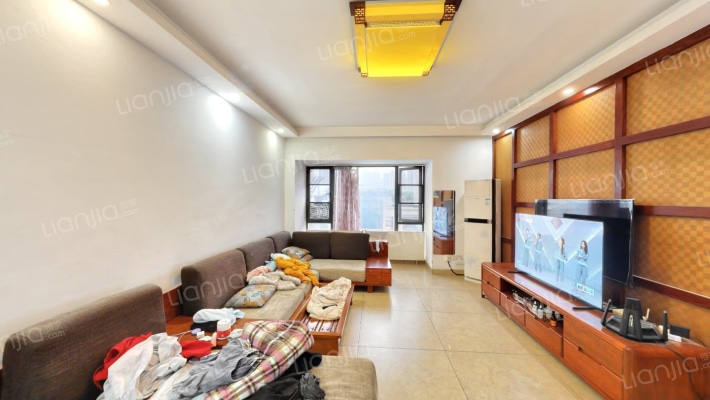 南山苏迪亚诺二手房实景图