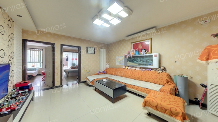 雅士名邸二手房实景图