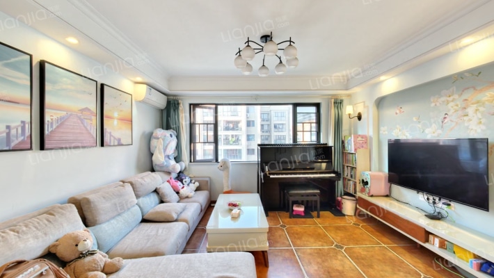 鑫远玲珑雅苑二手房实景图