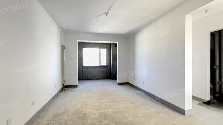 赐儿山福居二手房实景图