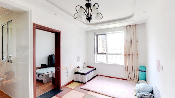 万龙台北明珠西区二手房实景图