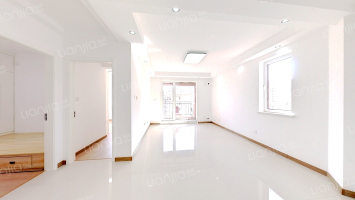 香海上峰二手房实景图