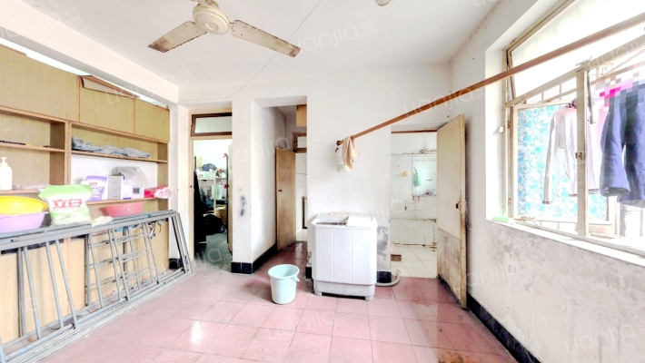 中新横街3号二手房实景图