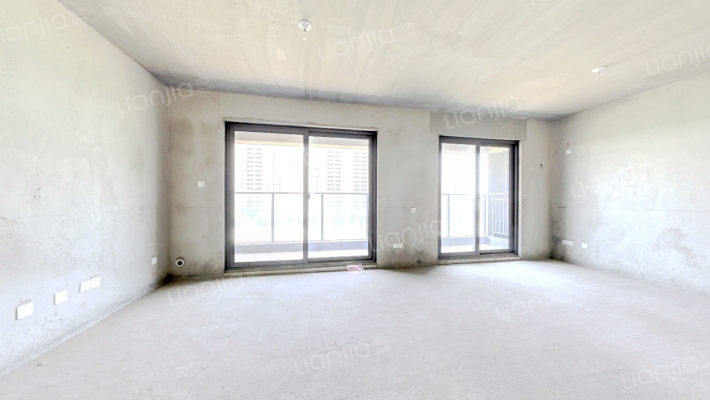 均和玖溪二手房实景图