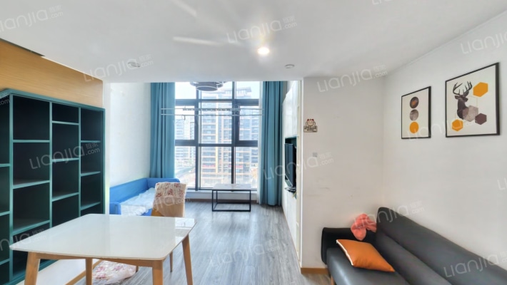 融和·华府城市广场二手房实景图