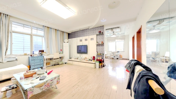 新城湾小区二手房实景图