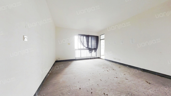 协信阿卡迪亚二手房实景图