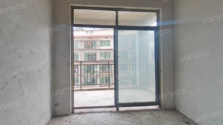 外环路16号小区二手房实景图