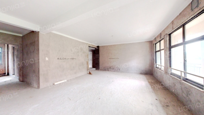 中航城波波里花园二手房实景图