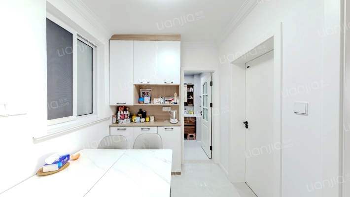 梅陇十一村二手房实景图