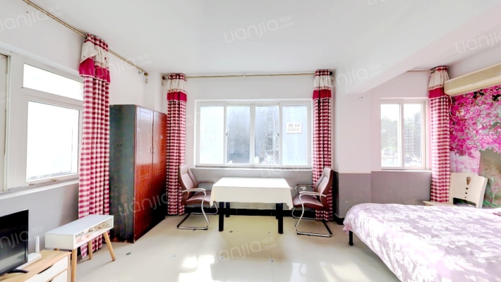 海泰别墅区二手房实景图