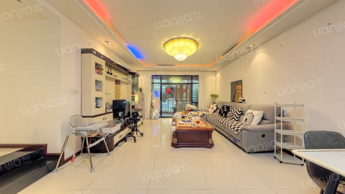 银海嘉怡花园二手房实景图