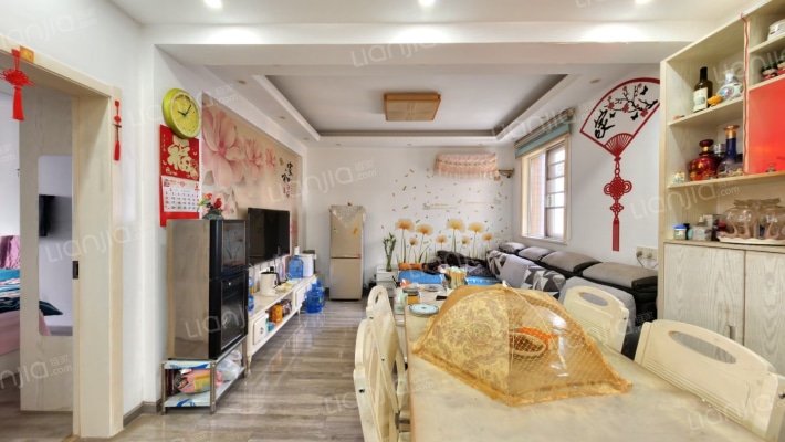 青馨居二手房实景图